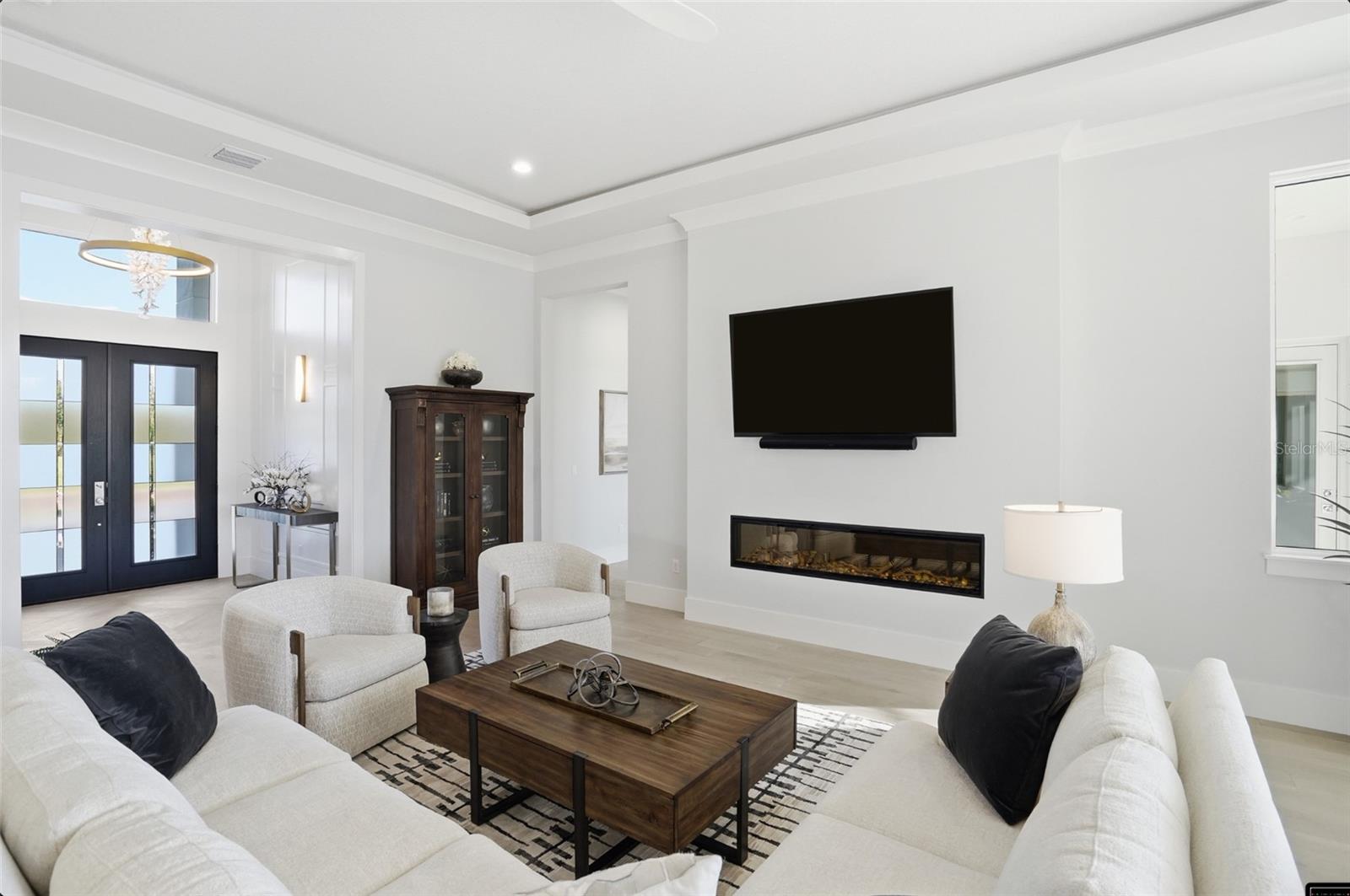 1815 RIO VISTA TER