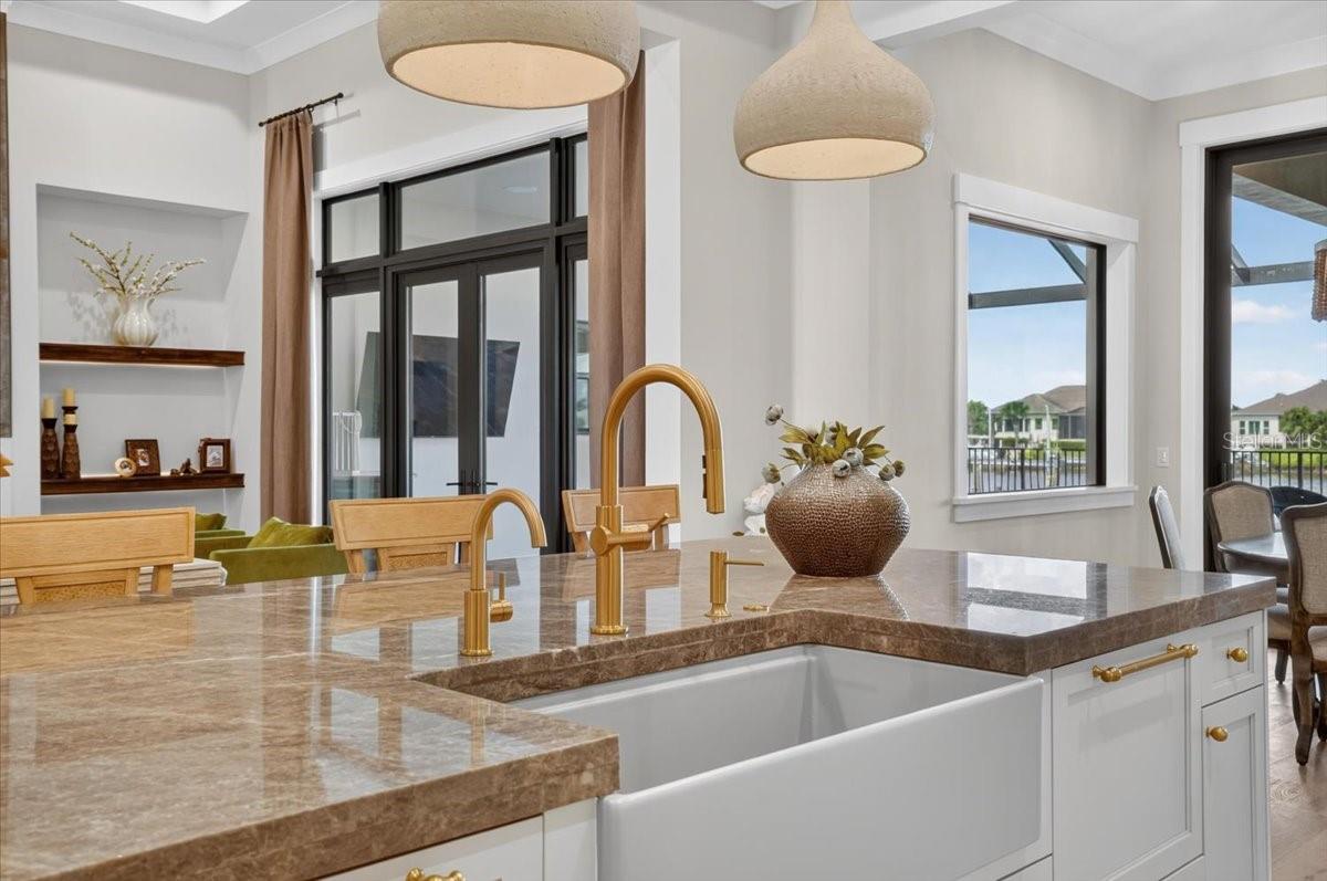 1625 RIO VISTA TER