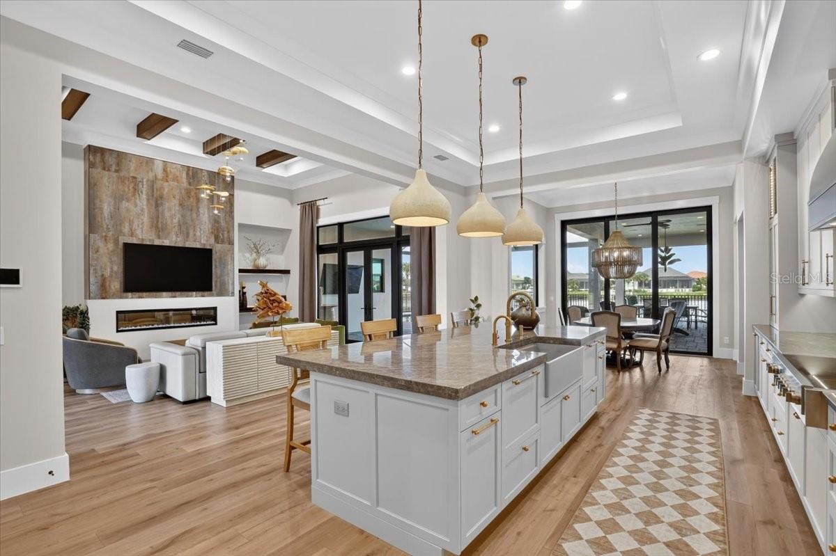 1625 RIO VISTA TER