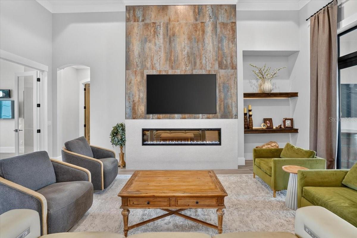 1625 RIO VISTA TER