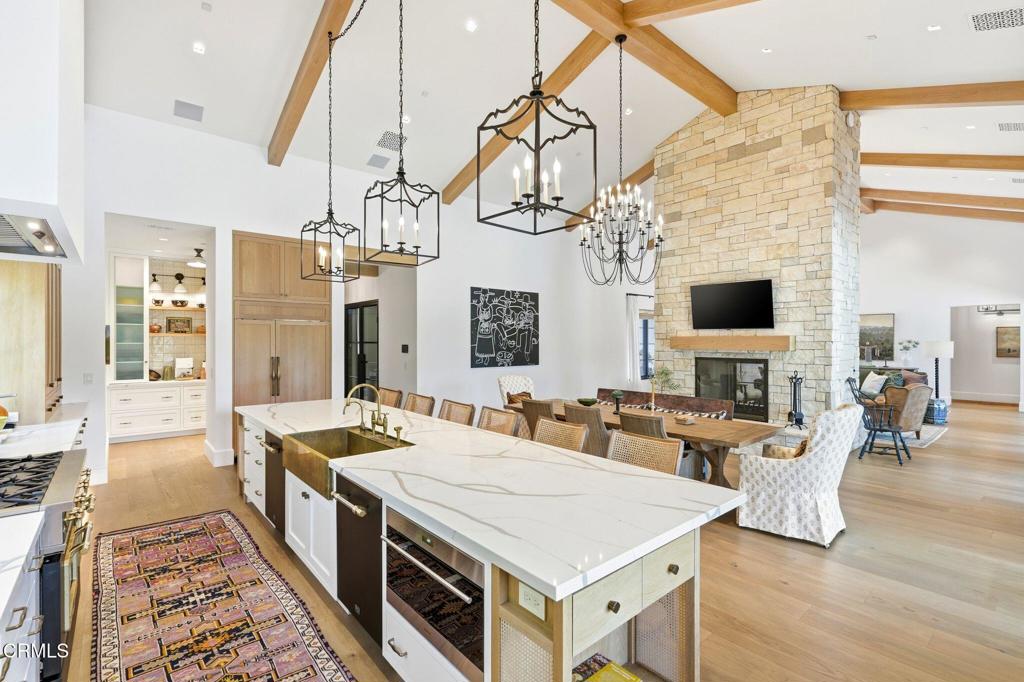 130 Avocado Place