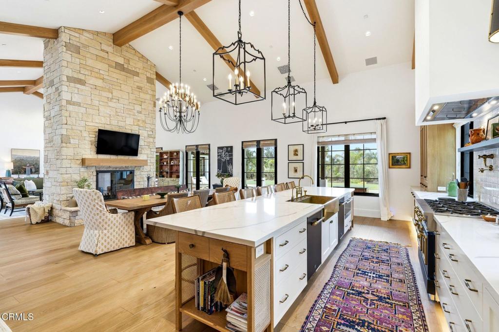 130 Avocado Place