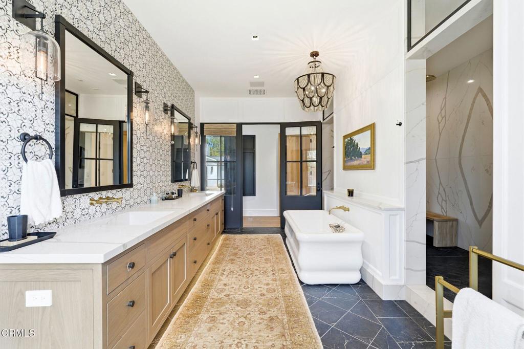 130 Avocado Place