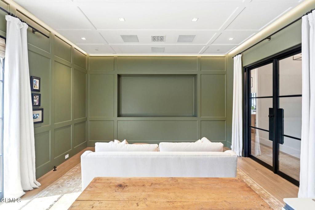 130 Avocado Place