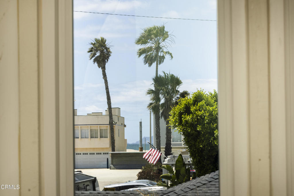 133 Santa Paula Avenue