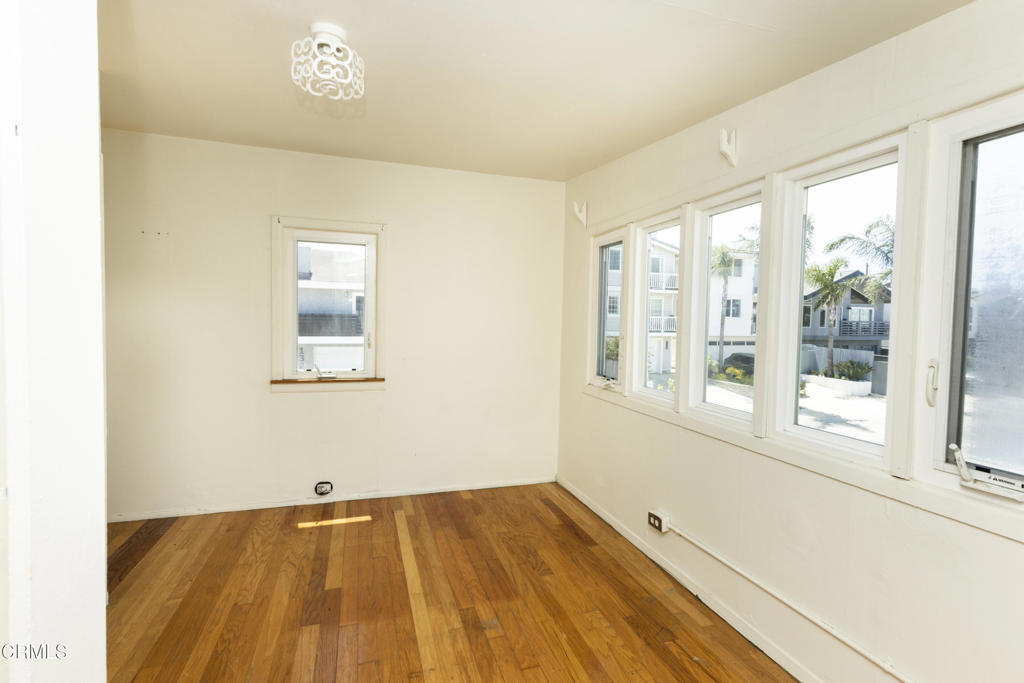133 Santa Paula Avenue