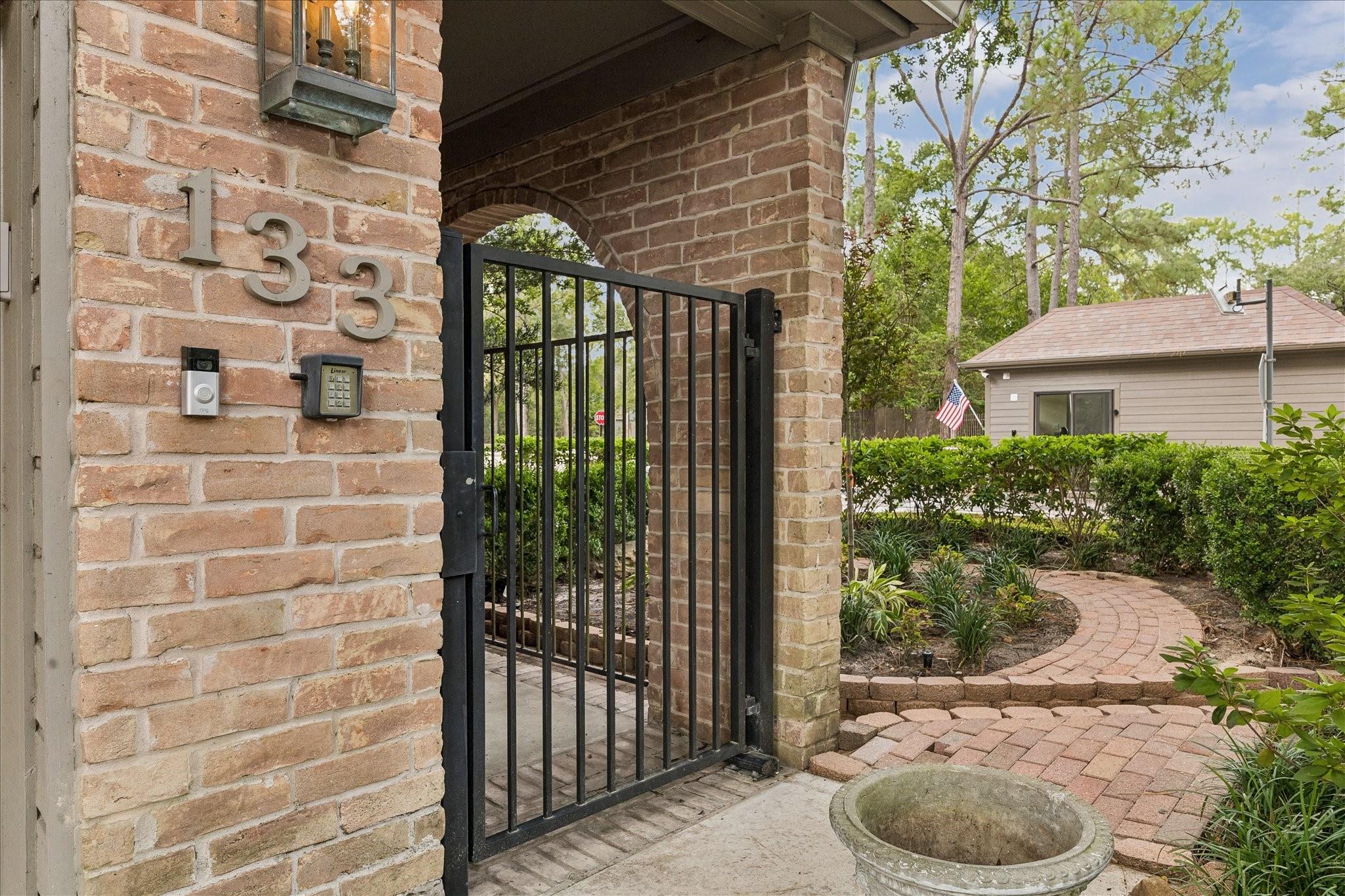 133 Sugarberry Circle