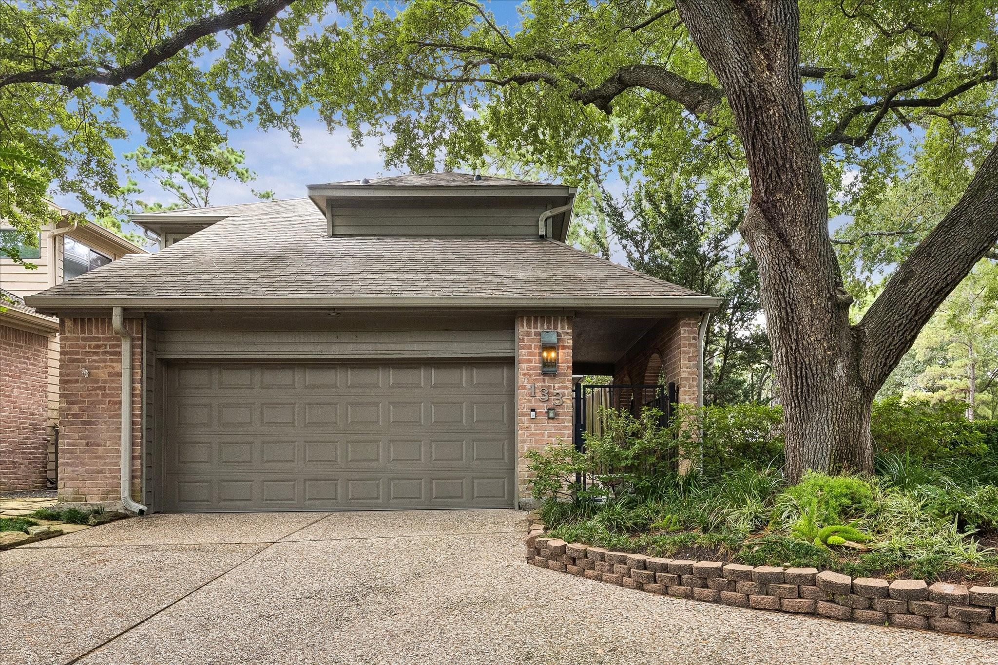 133 Sugarberry Circle