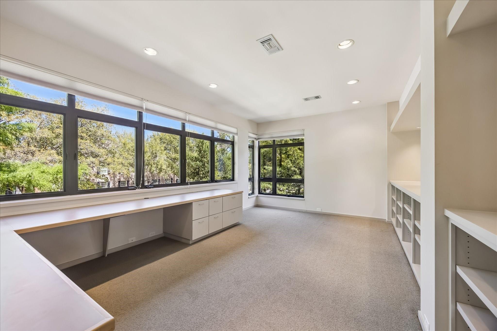 3635 Overbrook Lane