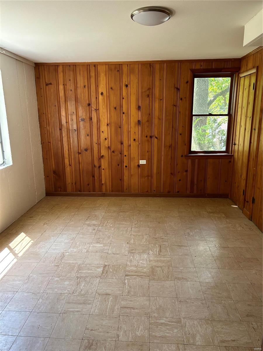 206 Hickory Lane