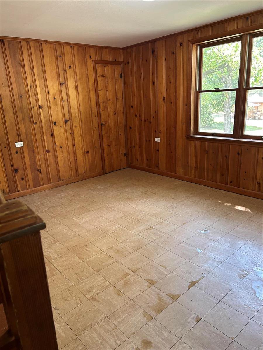 206 Hickory Lane