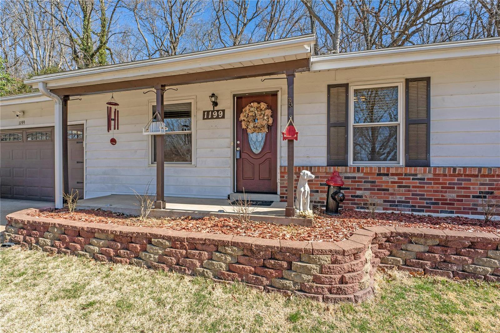 1199 Green Knoll Drive