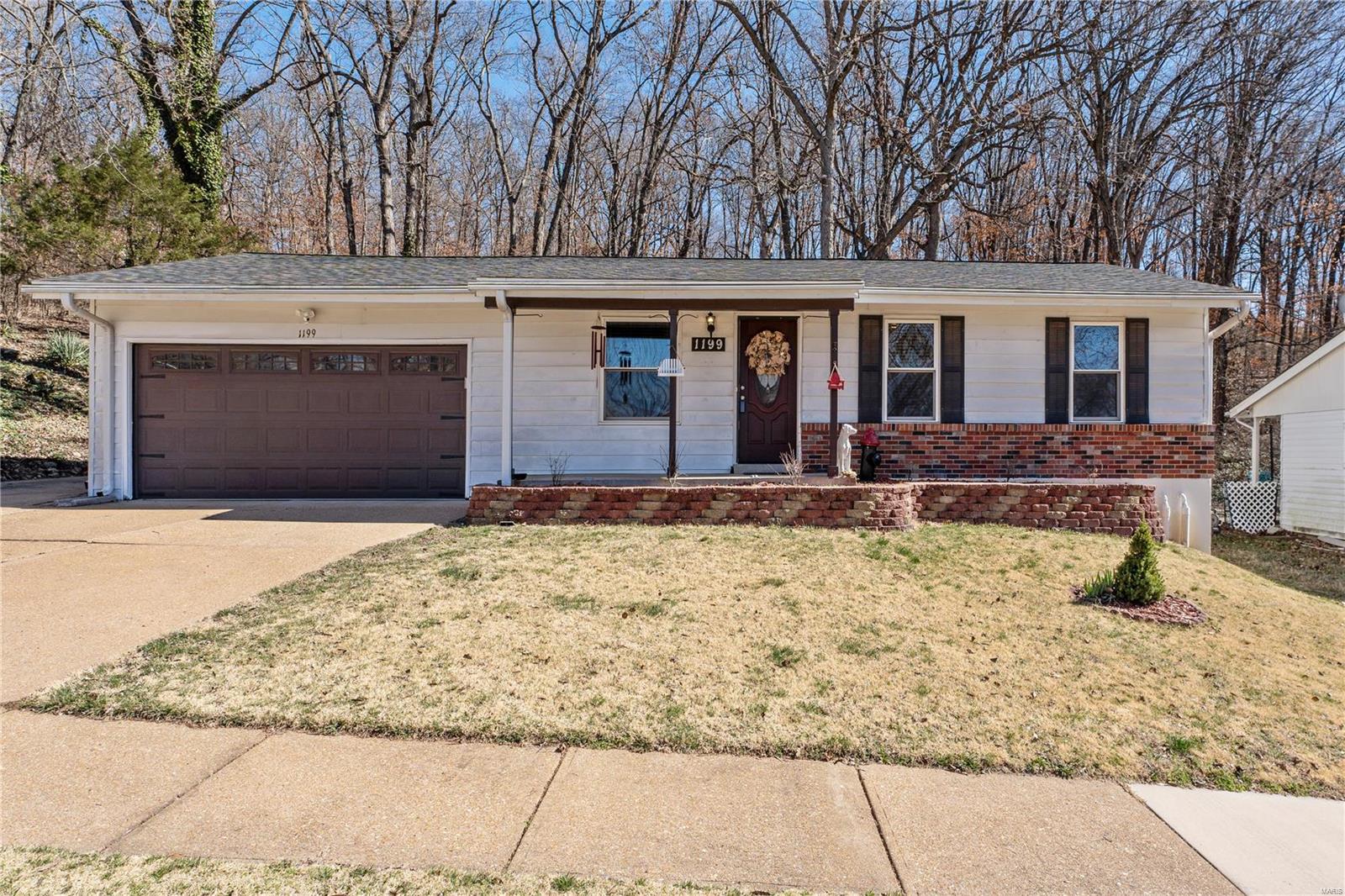 1199 Green Knoll Drive