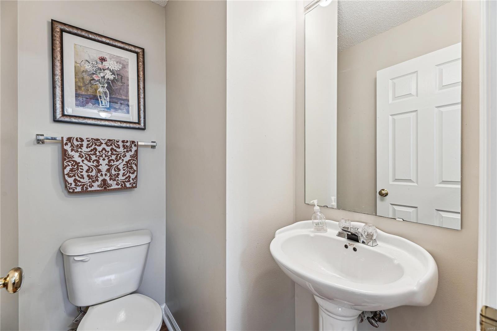 466 Kaylene Drive Unit: 2019B