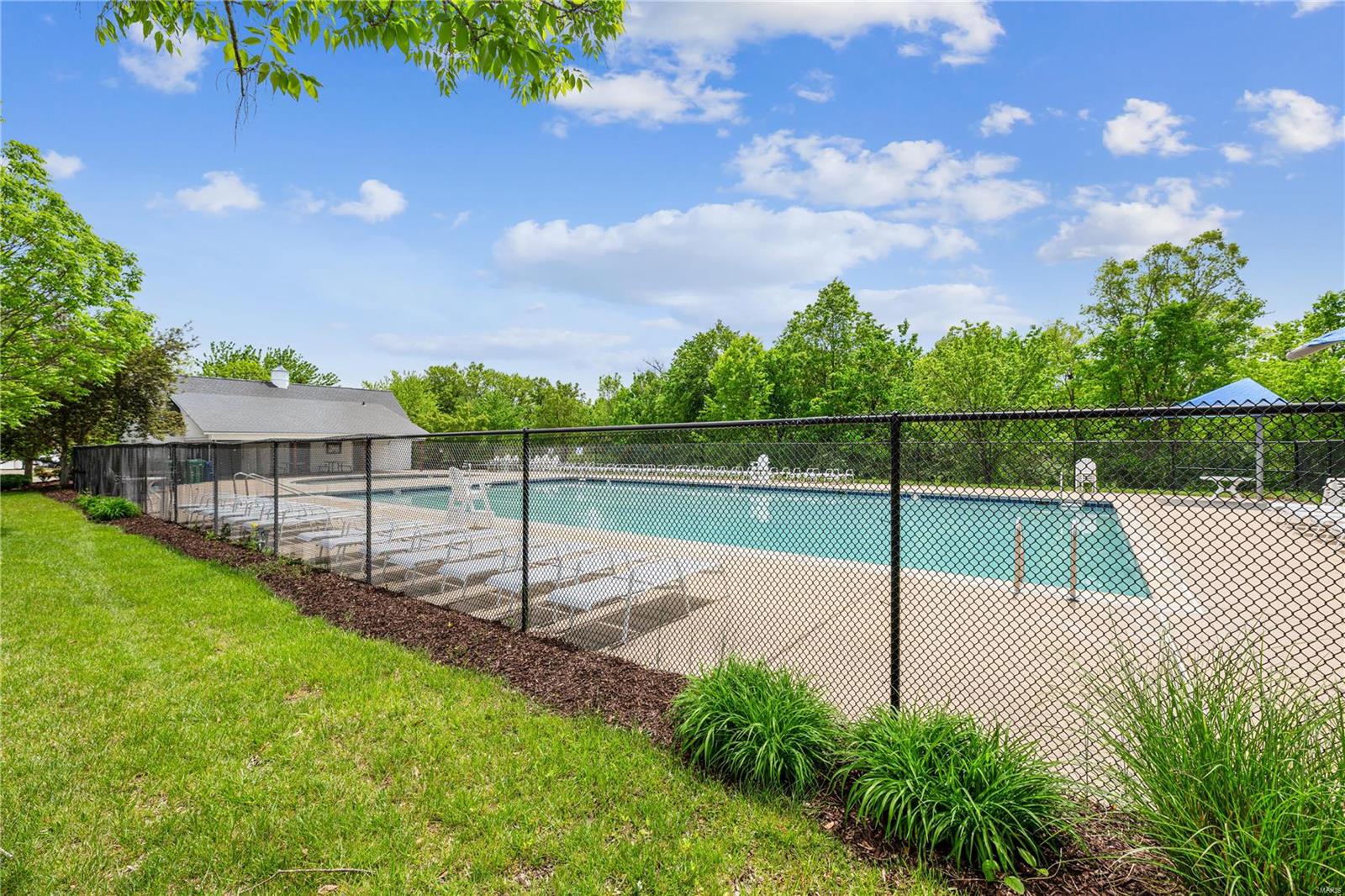 466 Kaylene Drive Unit: 2019B