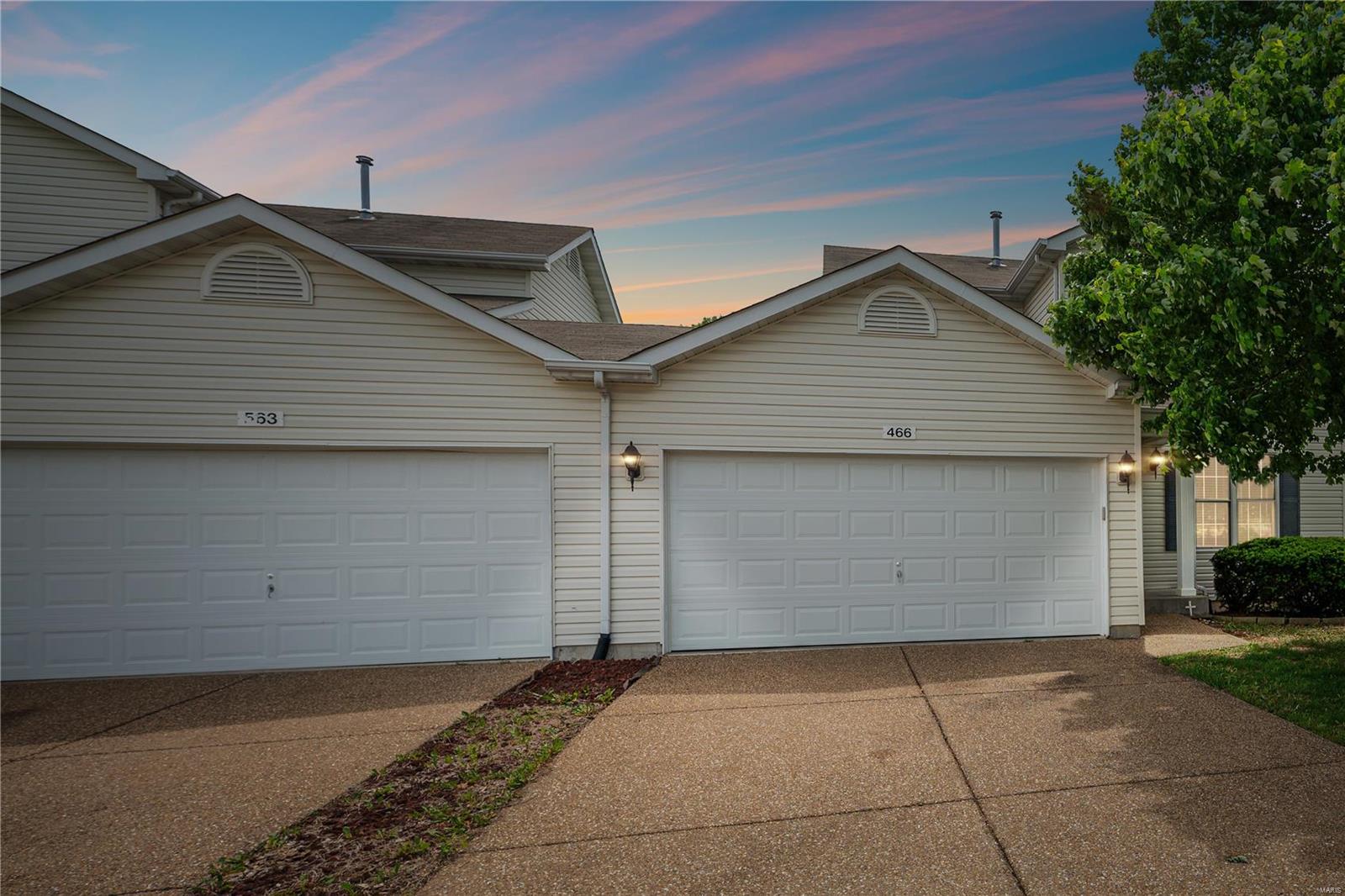 466 Kaylene Drive Unit: 2019B