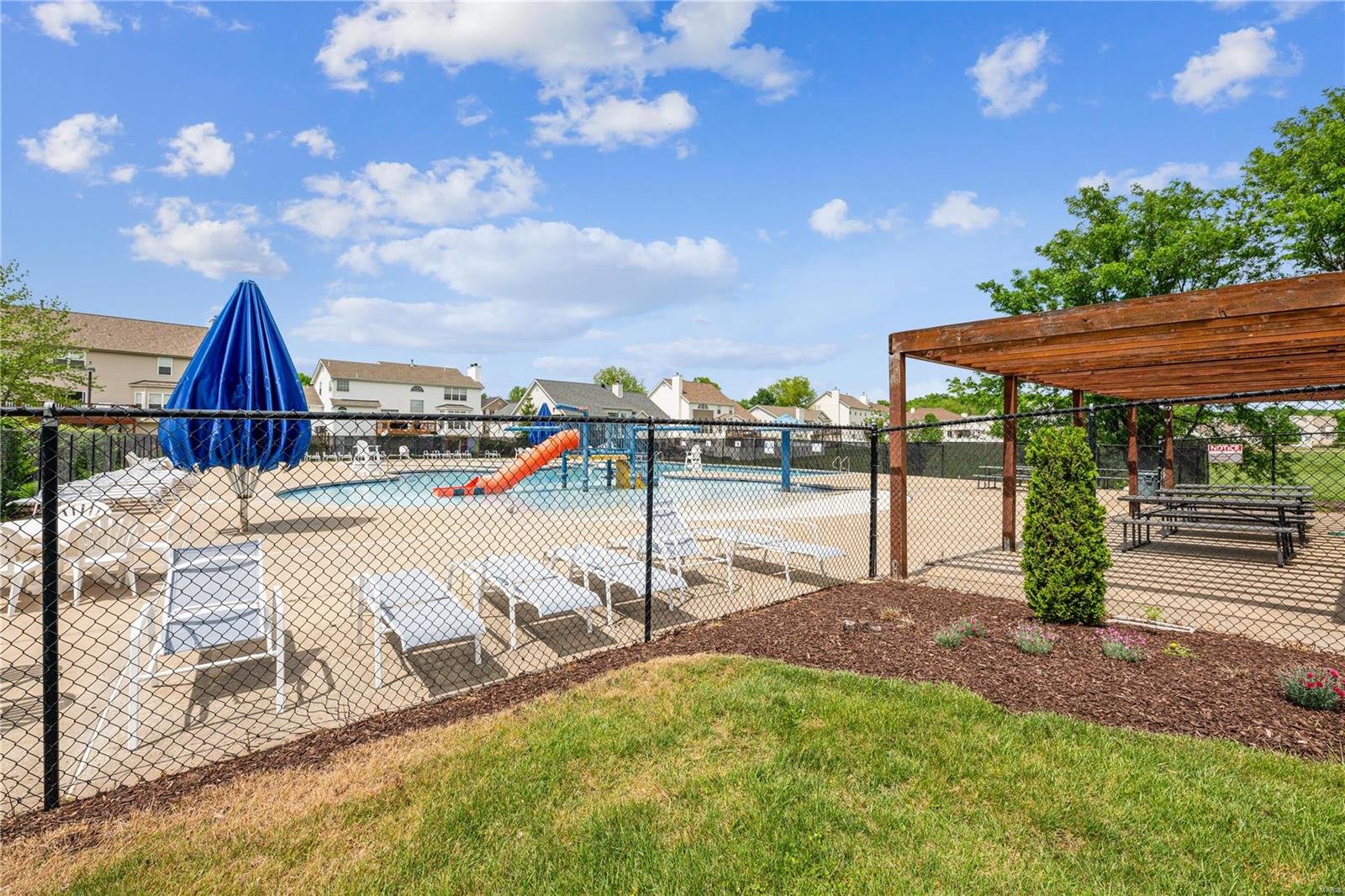 466 Kaylene Drive Unit: 2019B