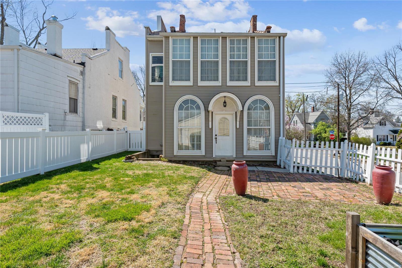 630 Adams Street