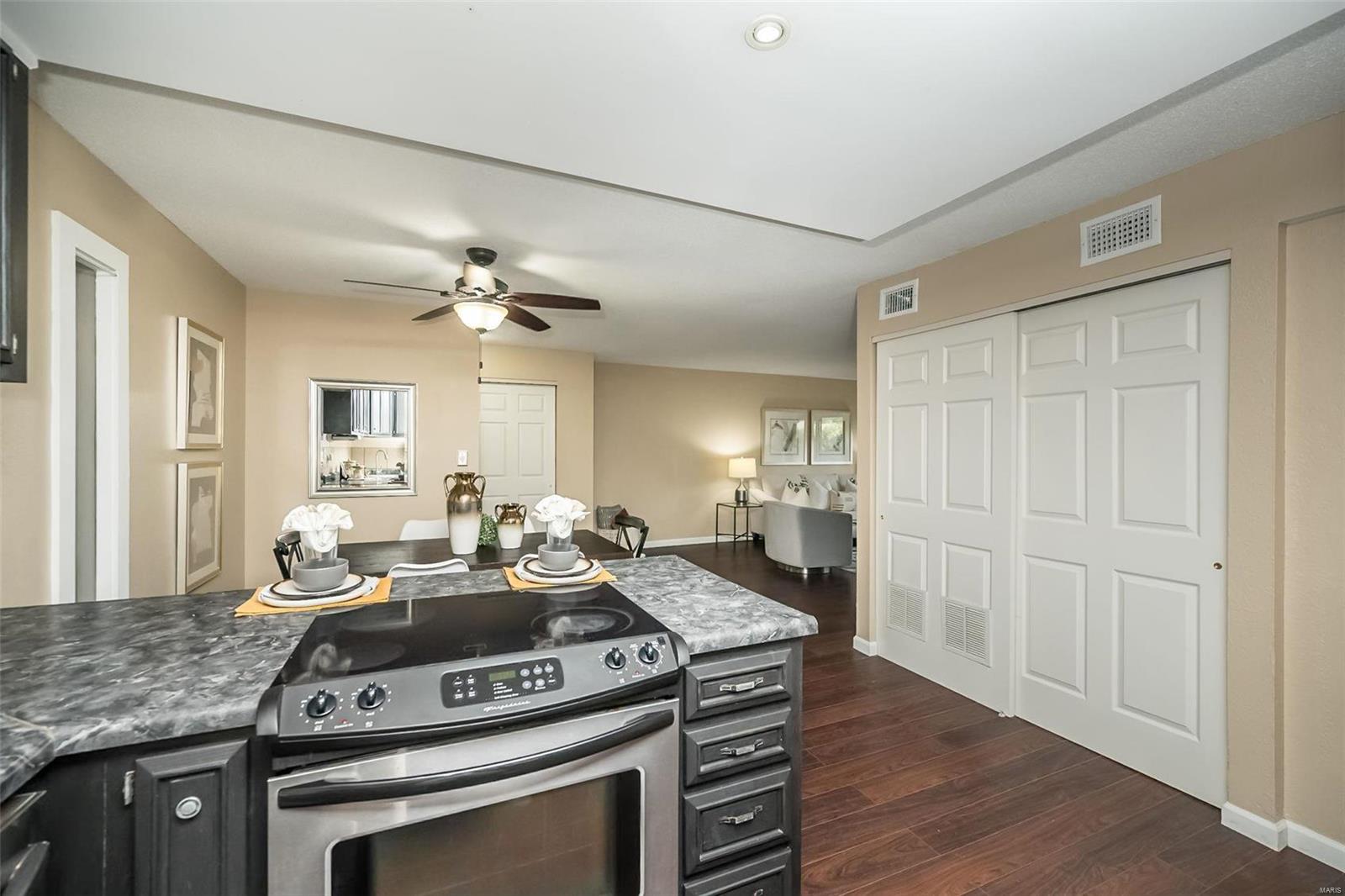 1465 Heritage Landing Unit: 208