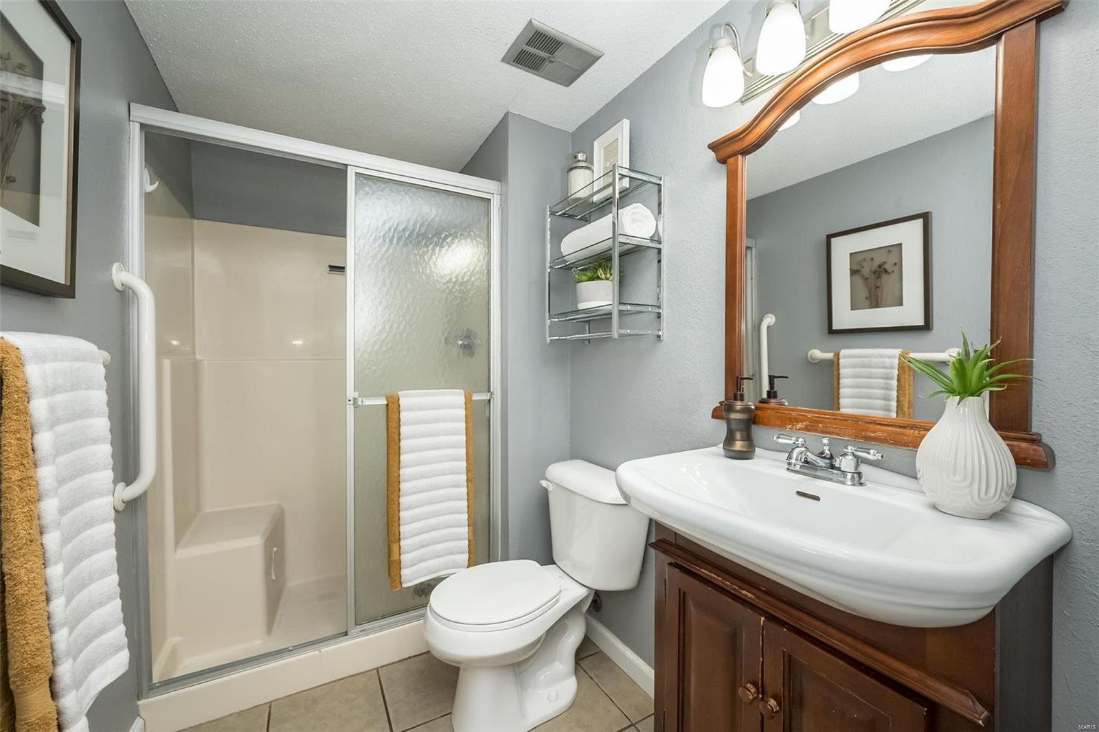 1465 Heritage Landing Unit: 208