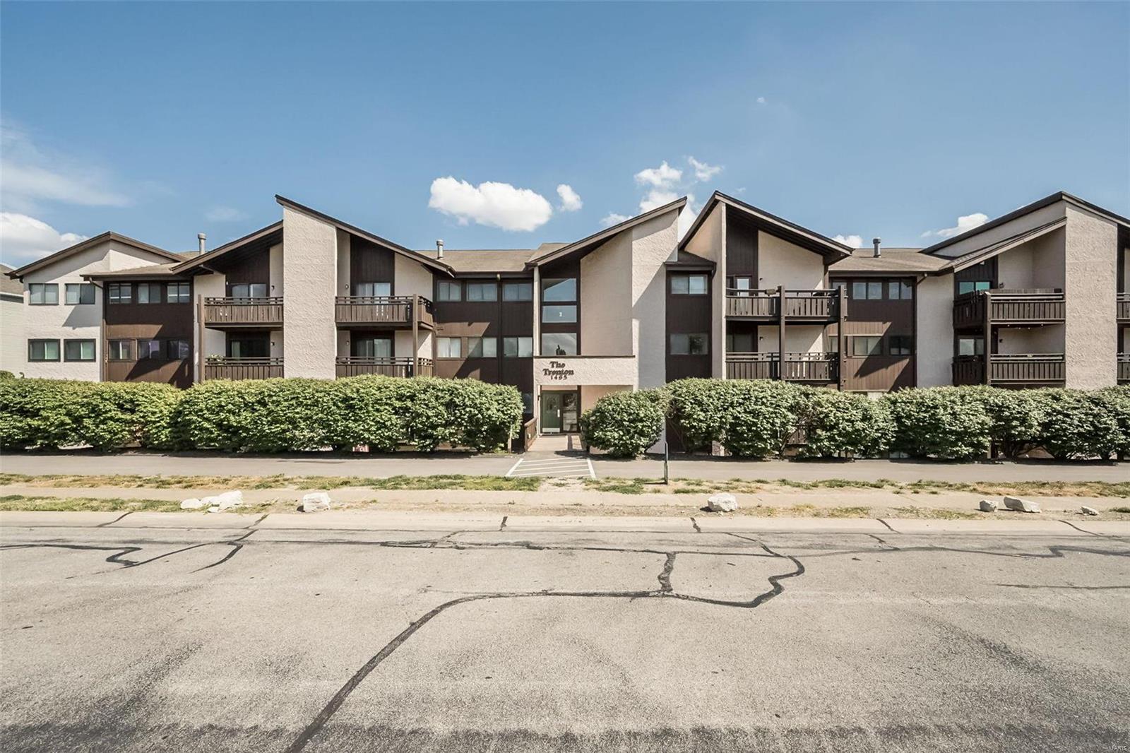 1465 Heritage Landing Unit: 208
