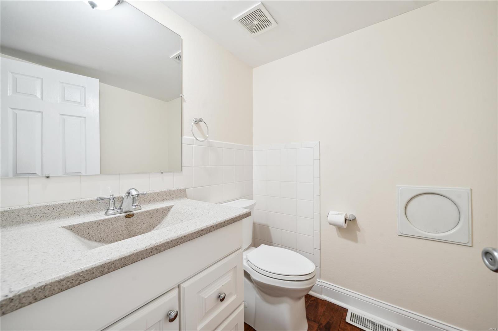 1 Larkspur Court
