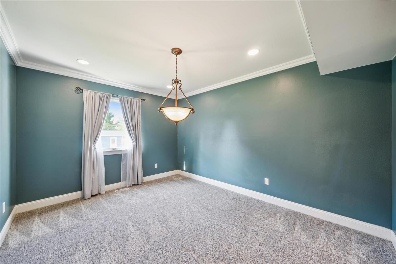 1 Larkspur Court