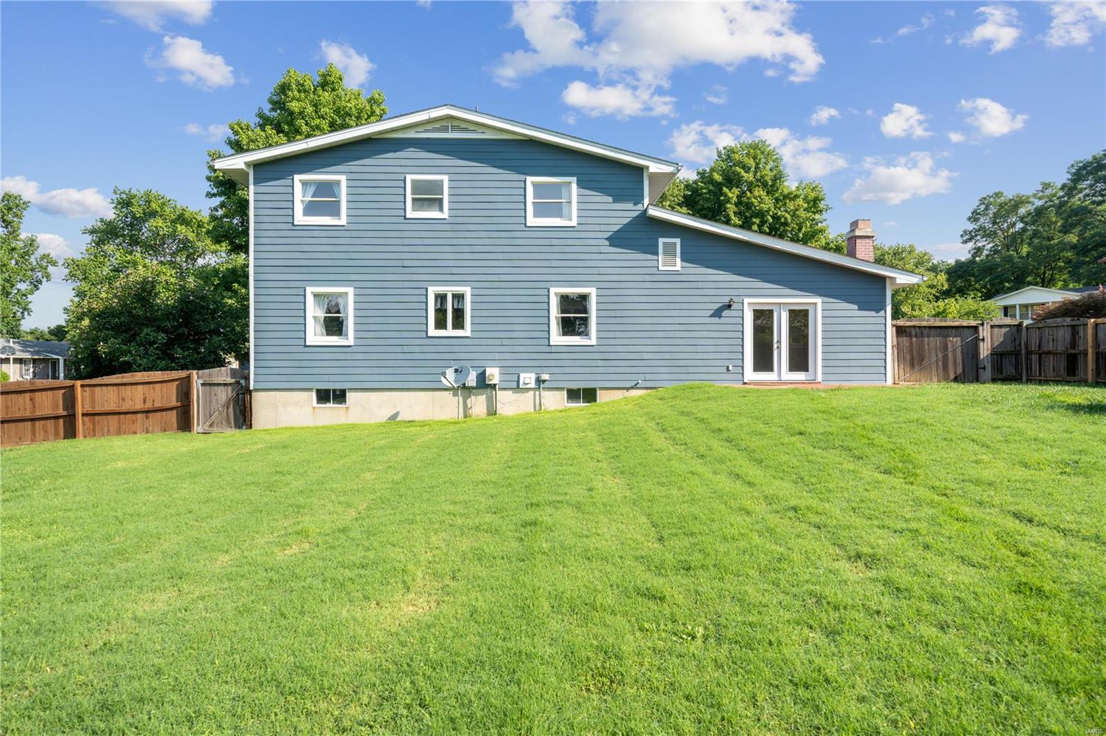 1 Larkspur Court