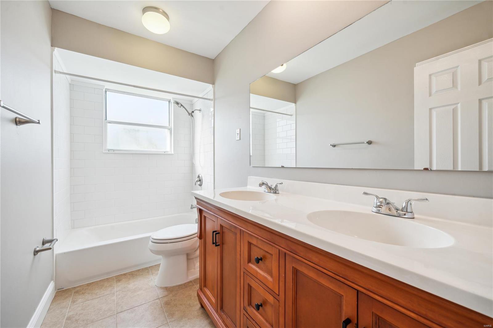 1 Larkspur Court