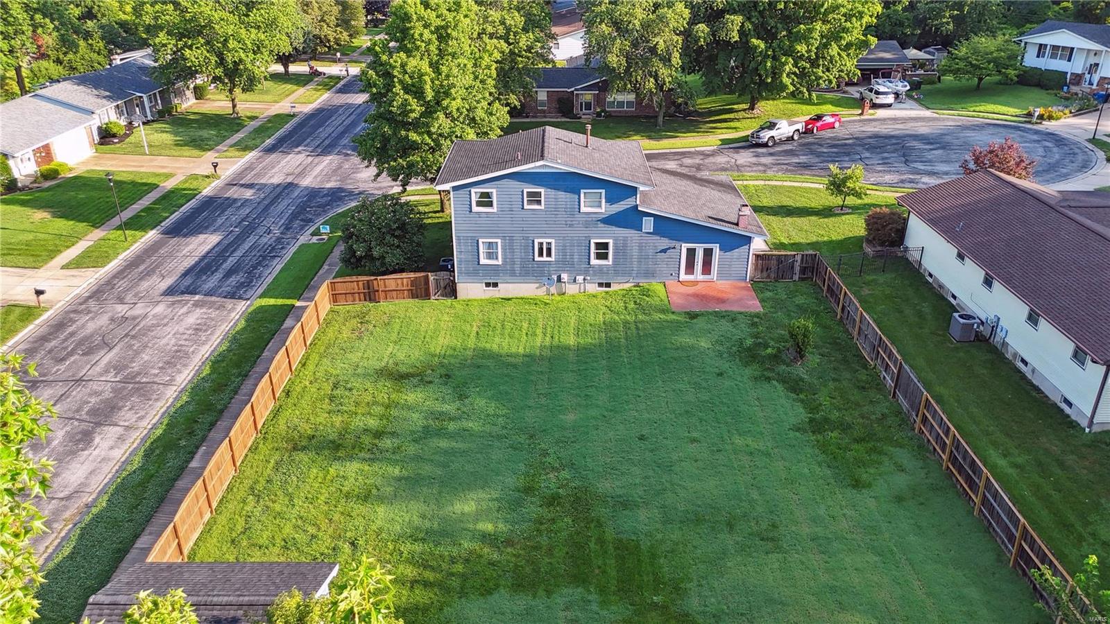 1 Larkspur Court