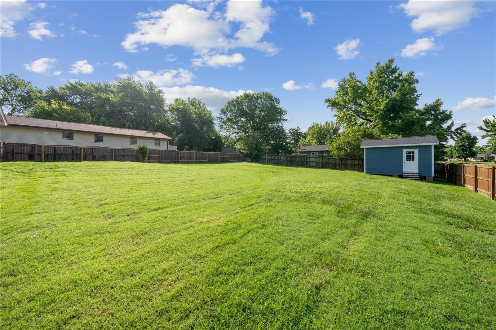 1 Larkspur Court
