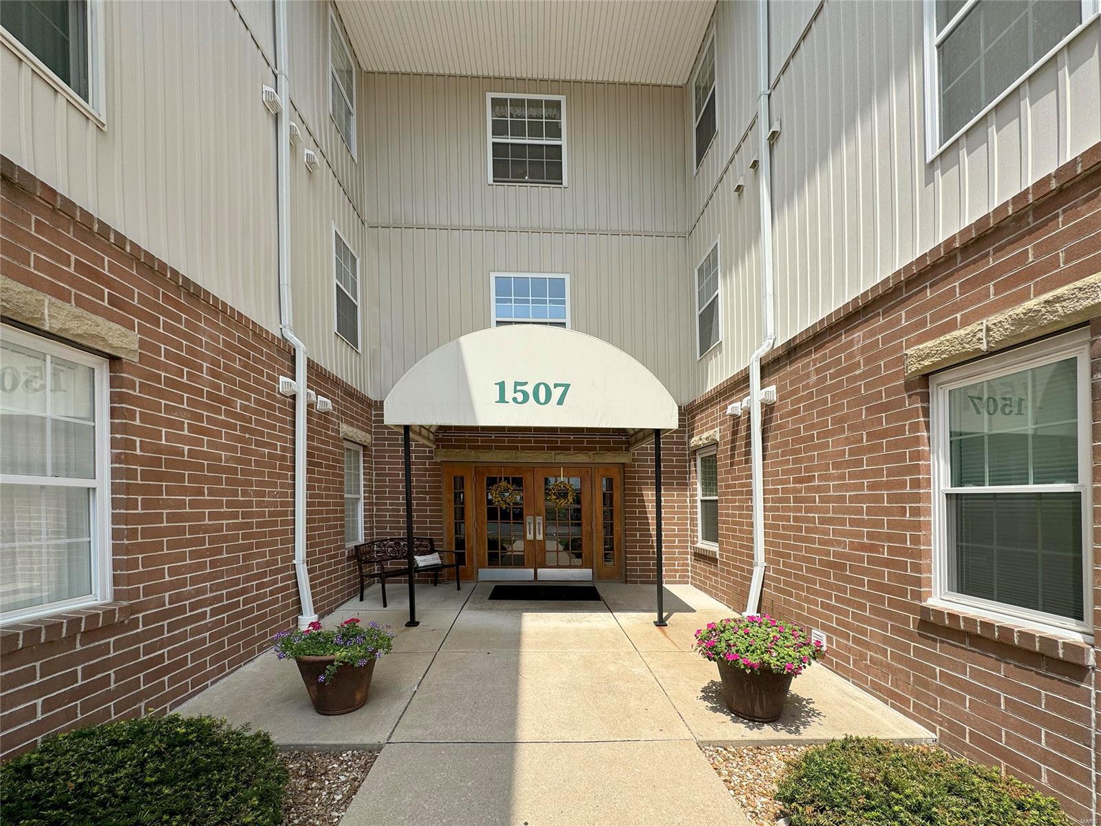 1507 S Old Highway 94 Unit: 408