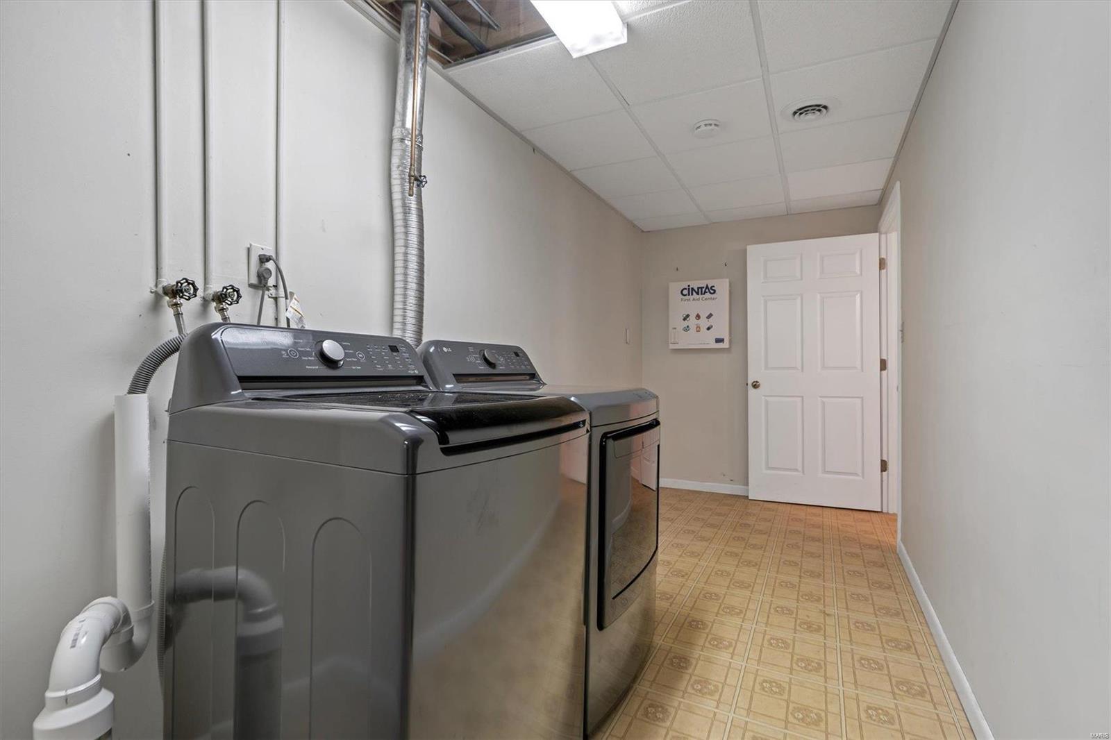 8 Big Bend Station Court