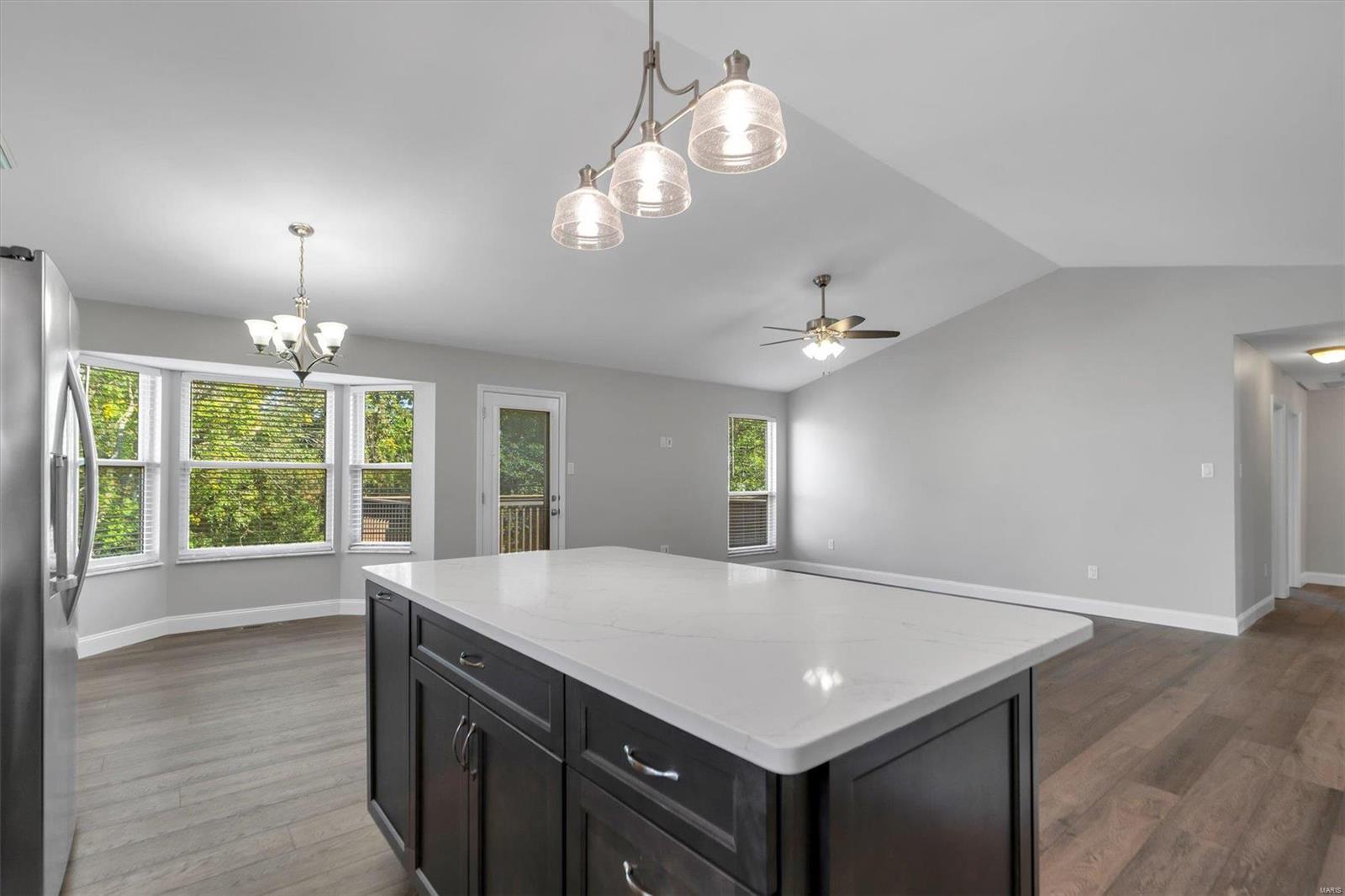 8 Big Bend Station Court
