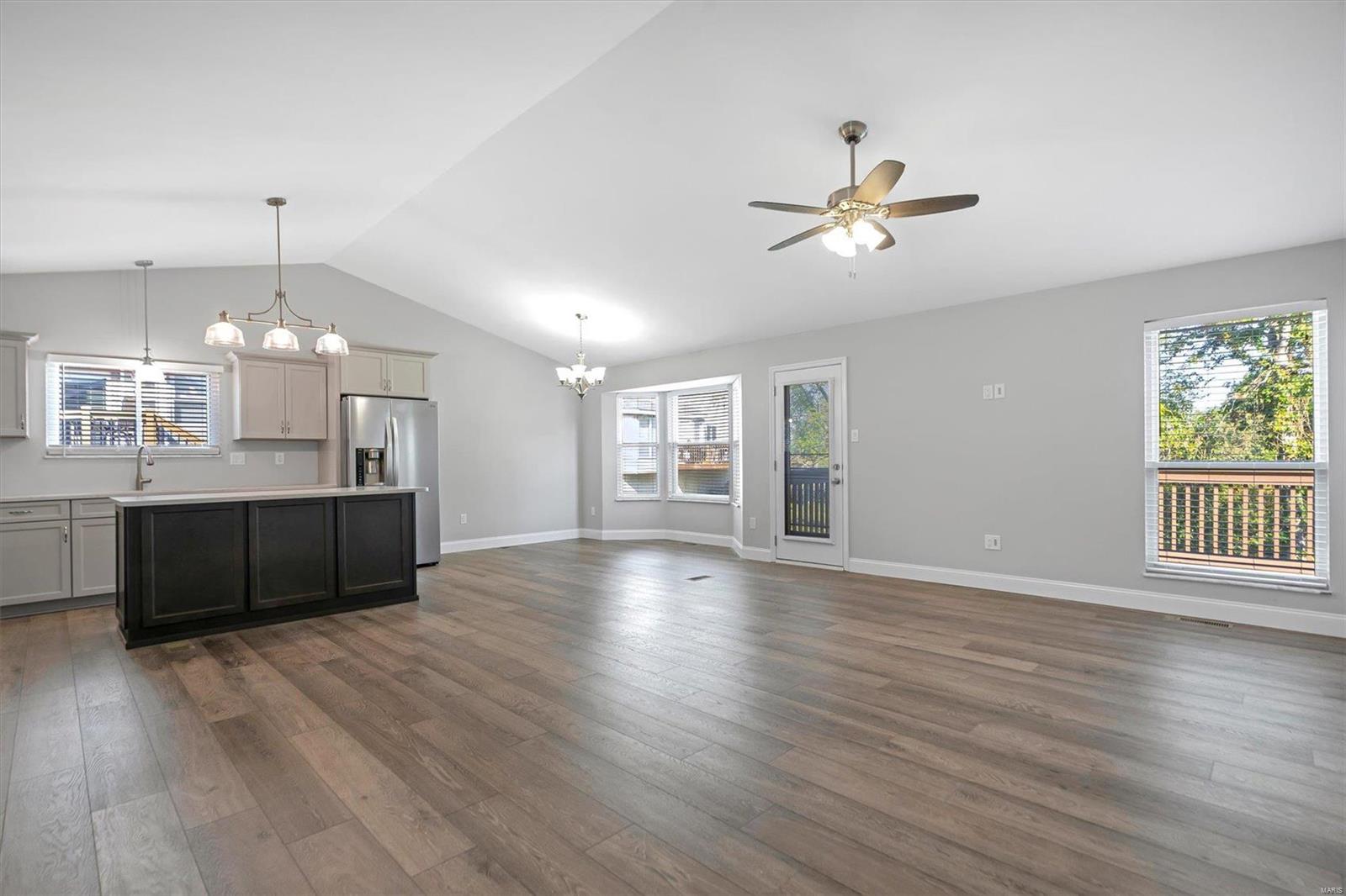 8 Big Bend Station Court