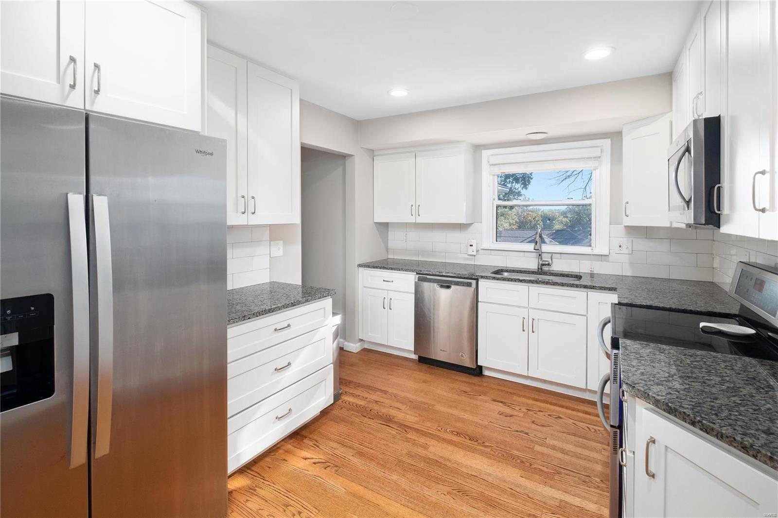 426 Honeysuckle Lane