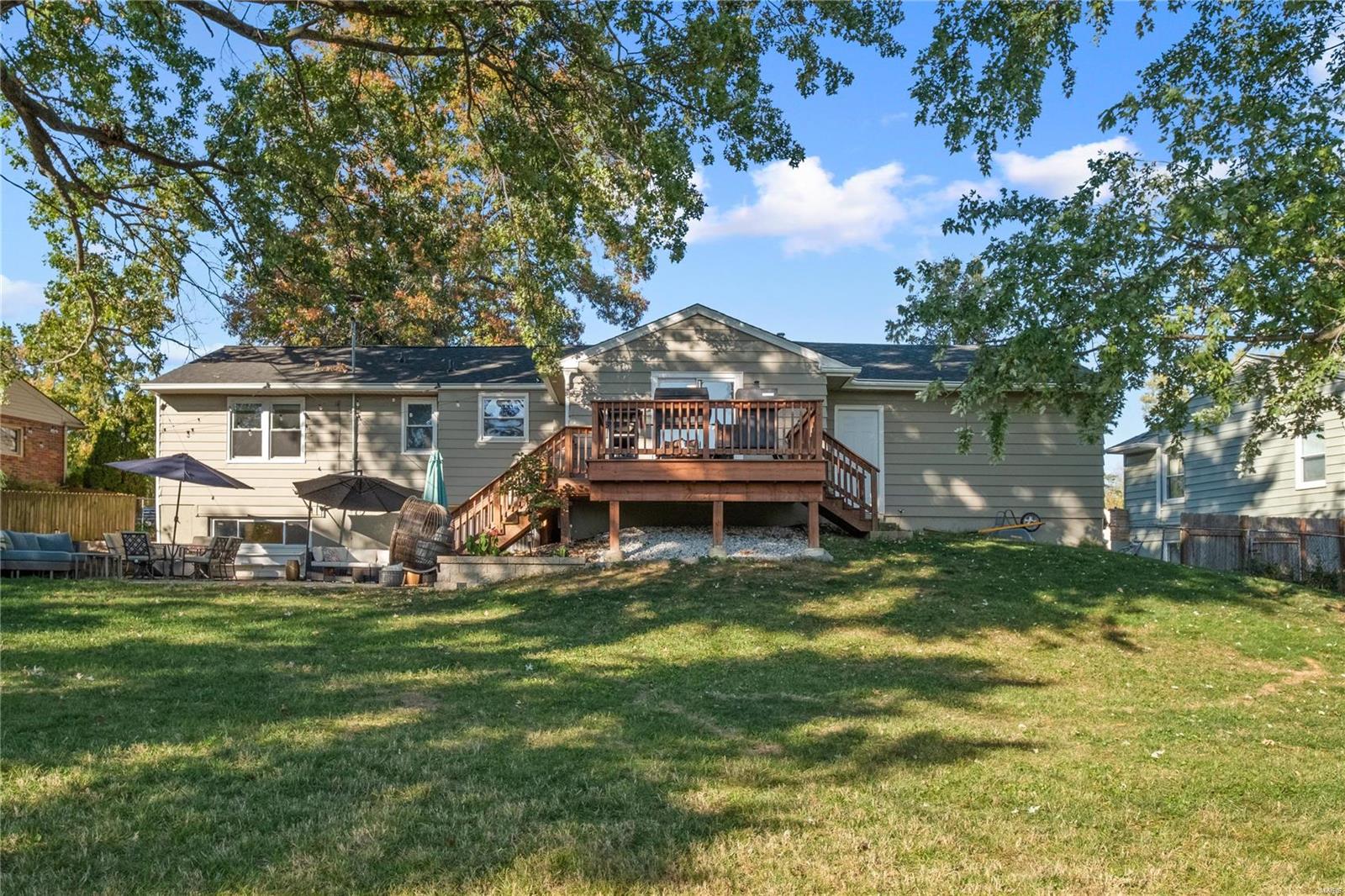 426 Honeysuckle Lane