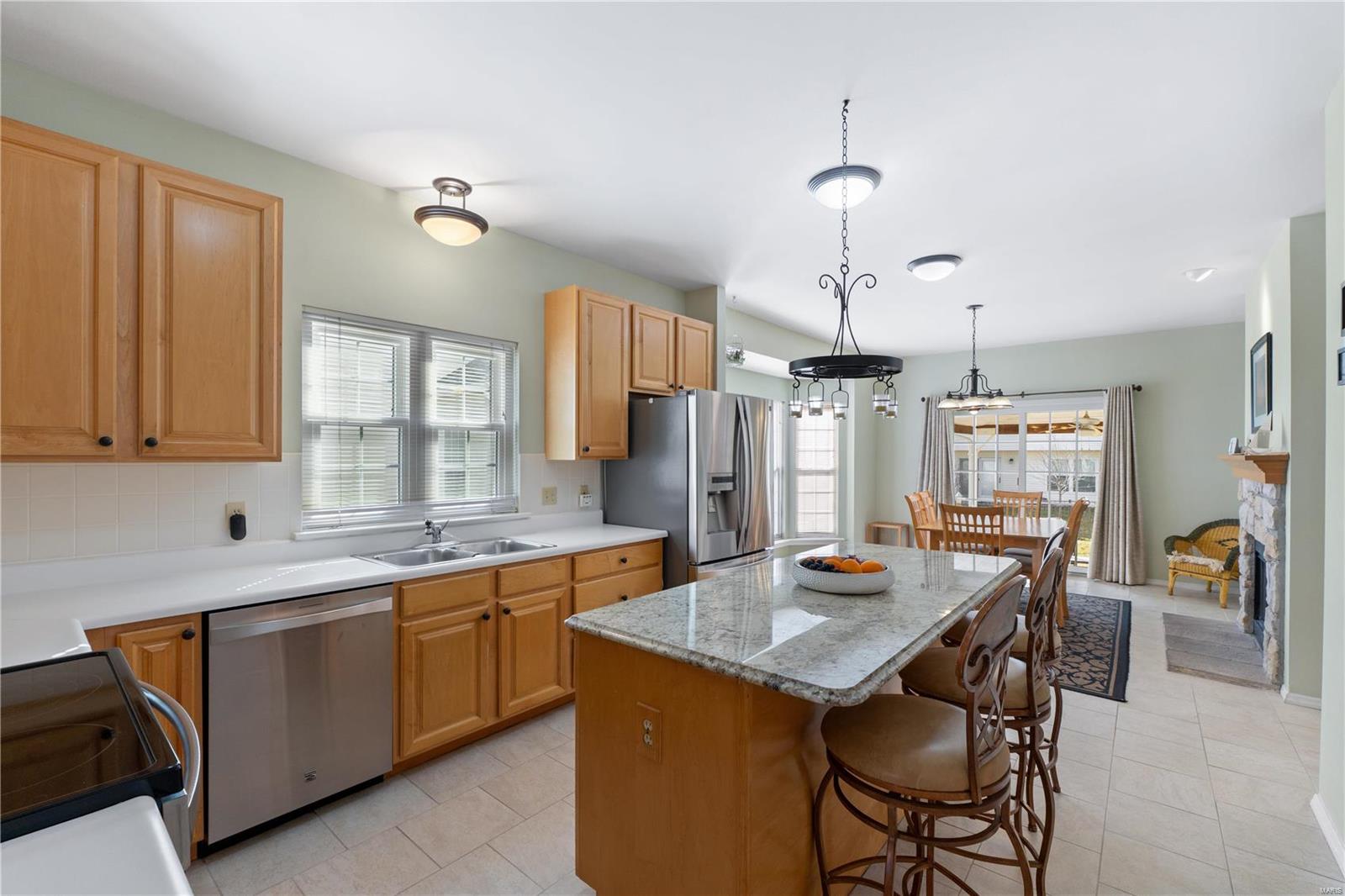 2966 Fox Bluff Drive