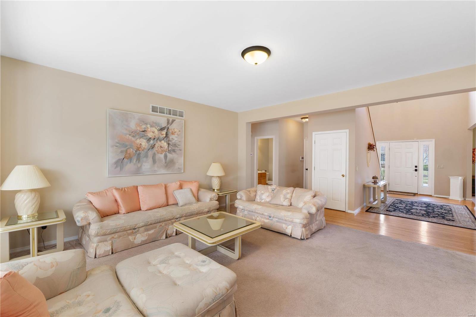 2966 Fox Bluff Drive