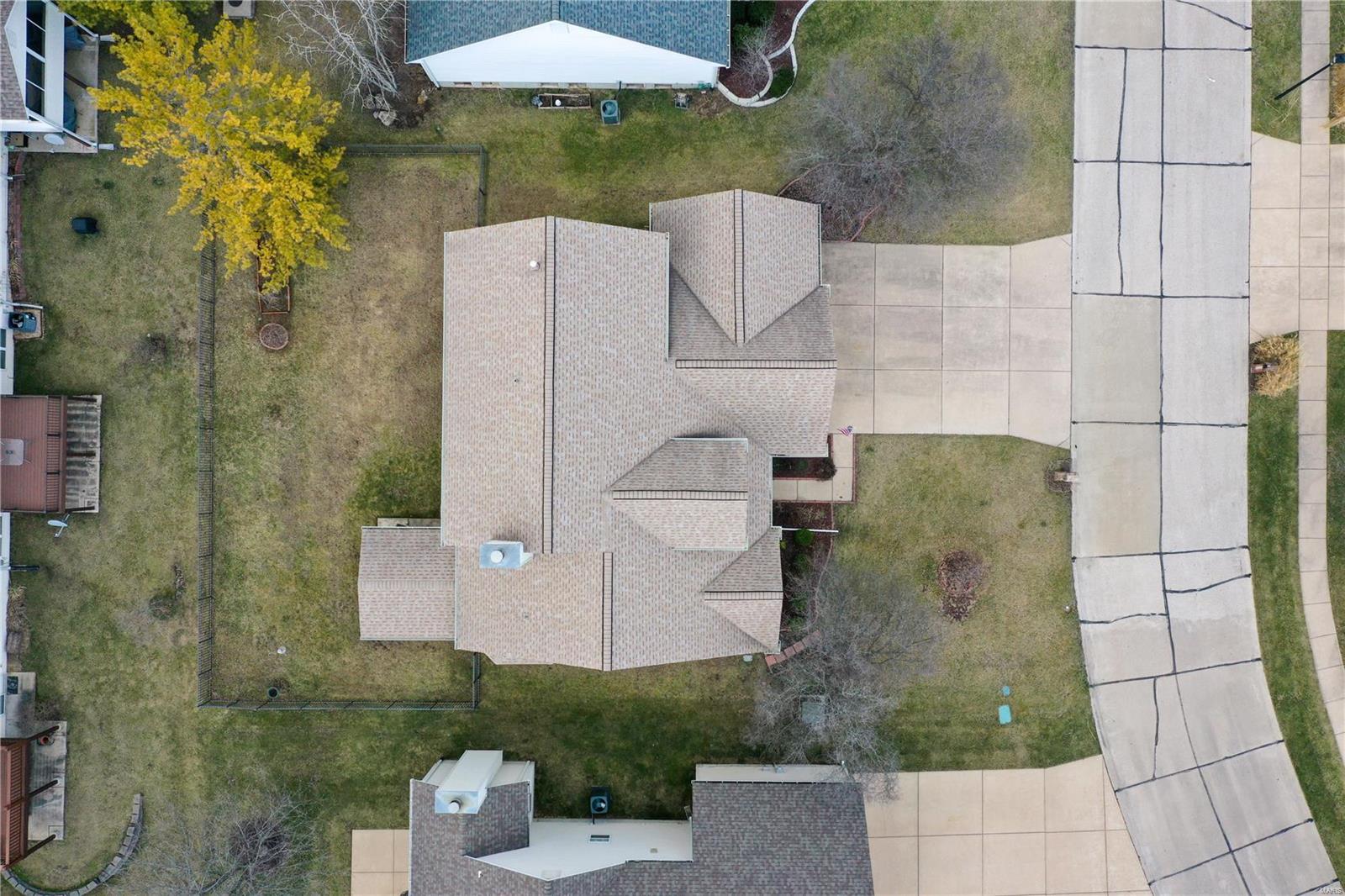 2966 Fox Bluff Drive