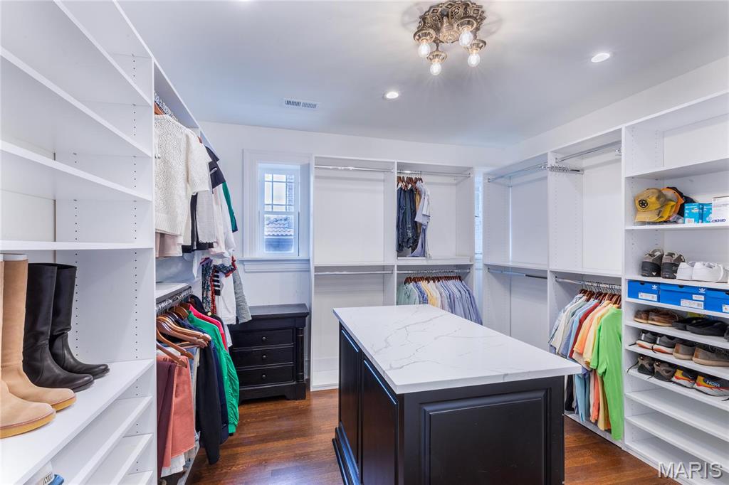 7715 Country Club Court