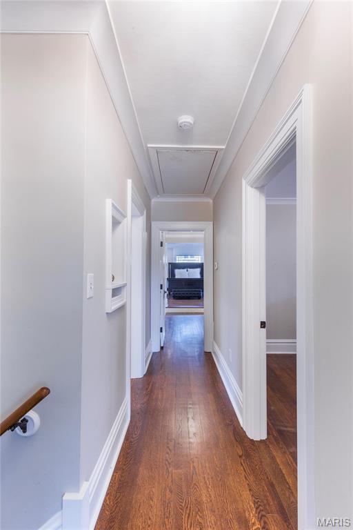 7715 Country Club Court