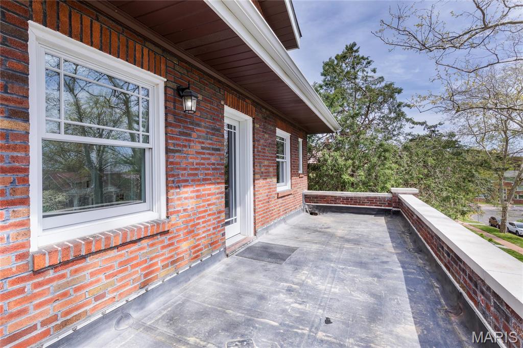 7715 Country Club Court