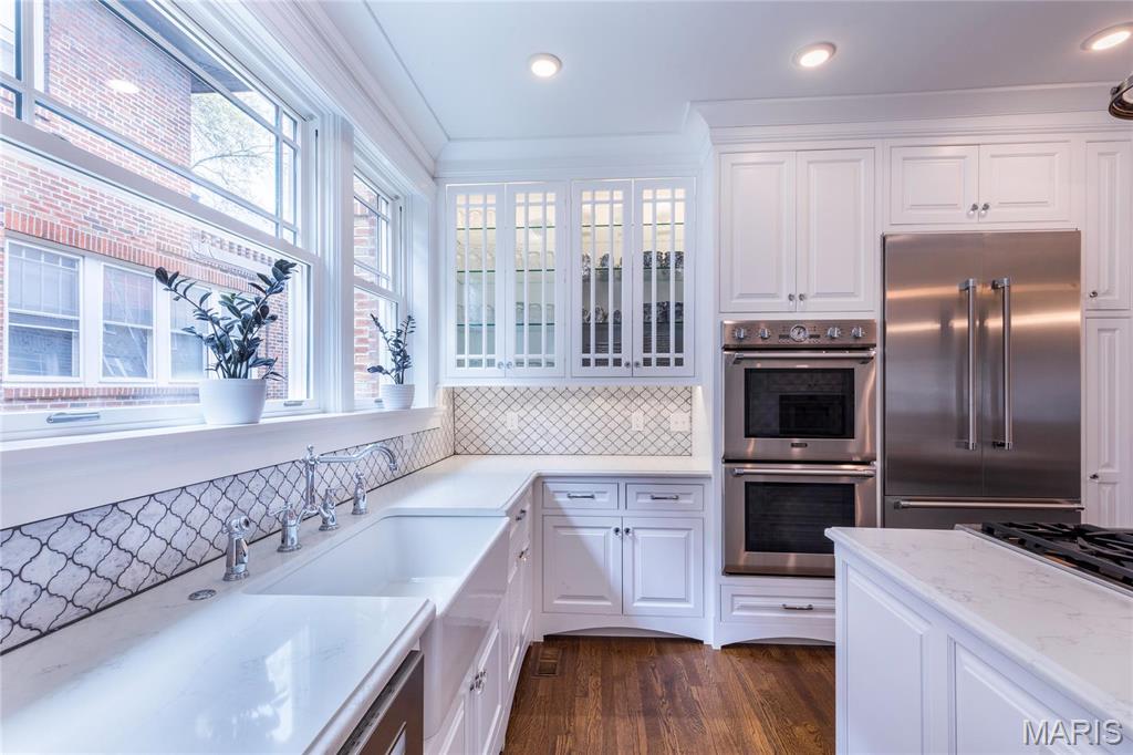 7715 Country Club Court