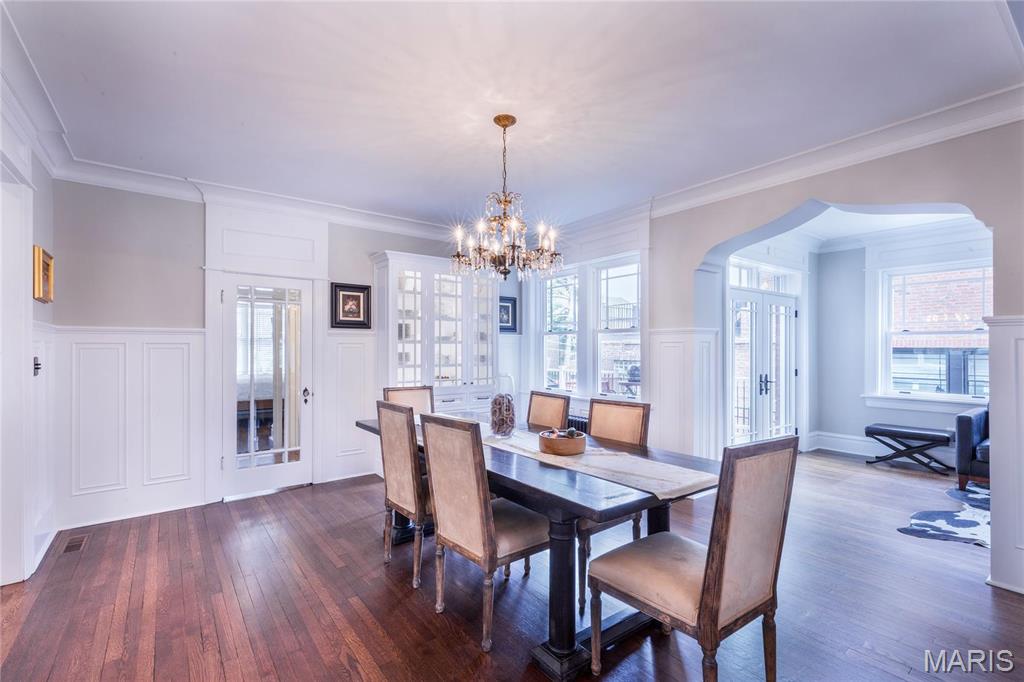 7715 Country Club Court