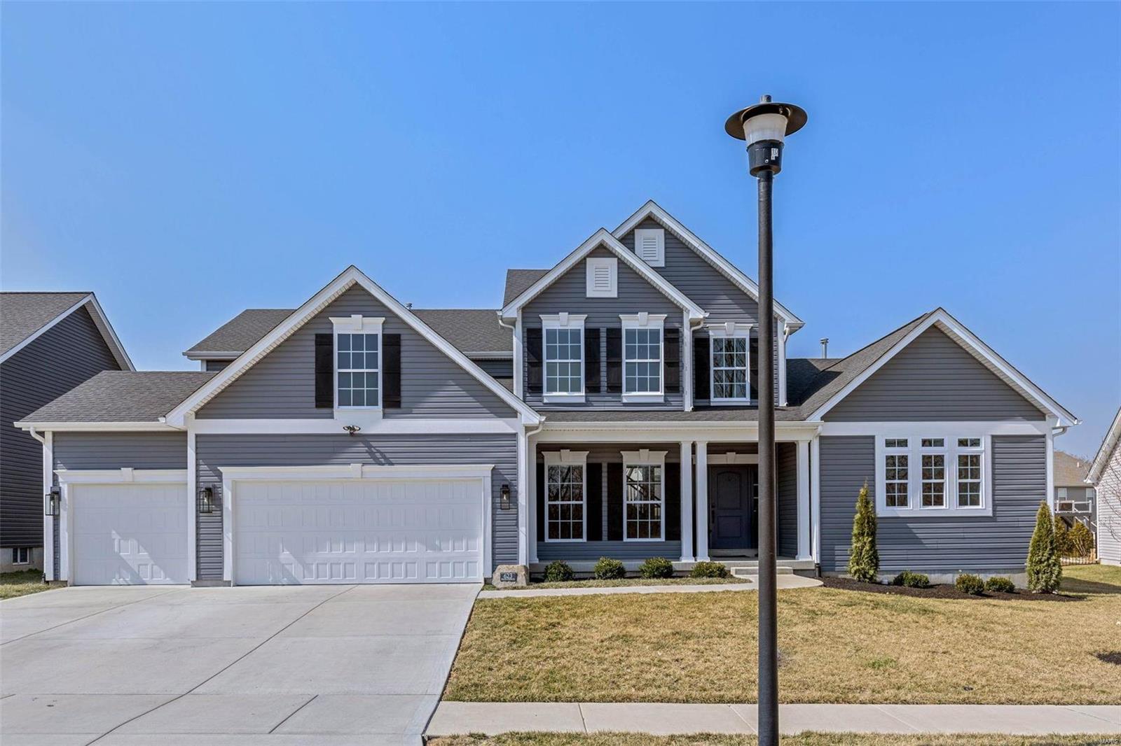 623 Walnut Woods Street