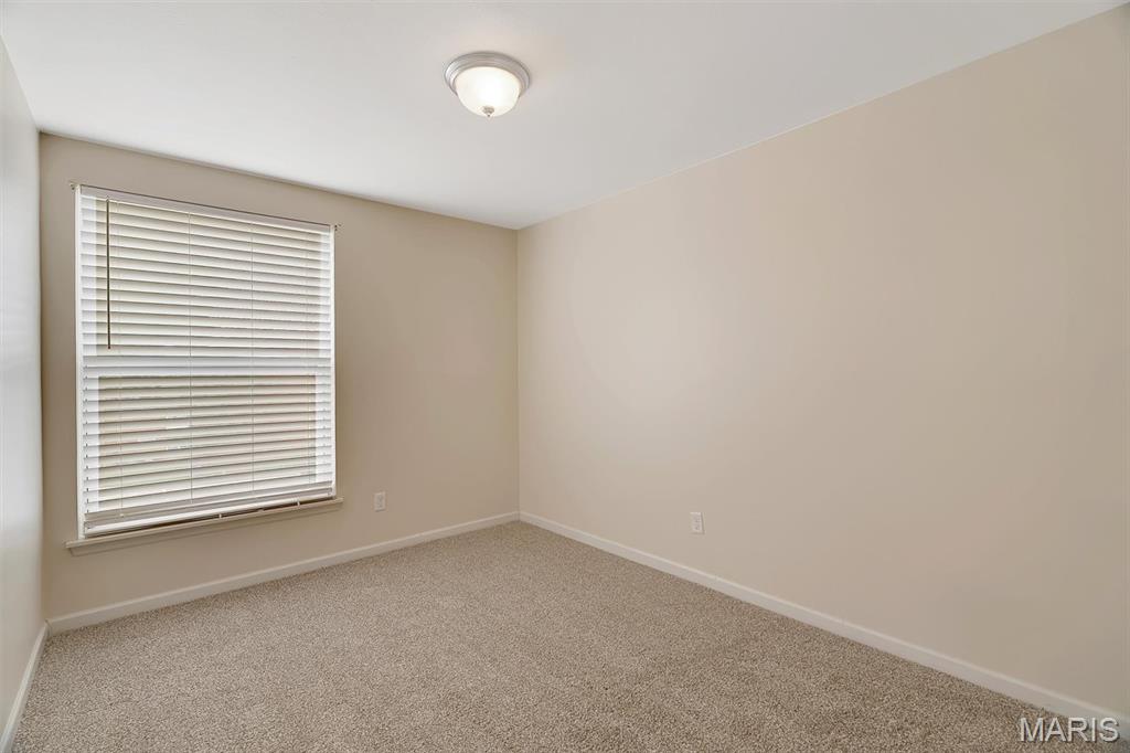 1935 Greenglen Drive Unit: 204