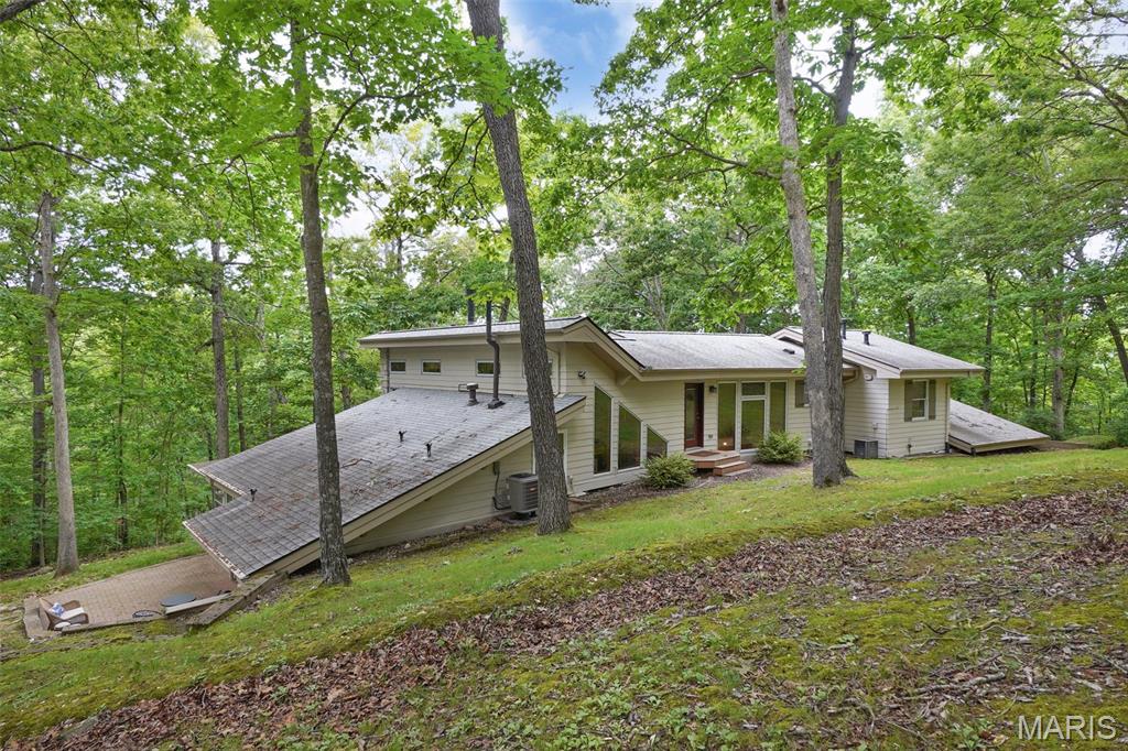 19072 Bear Trail Road
