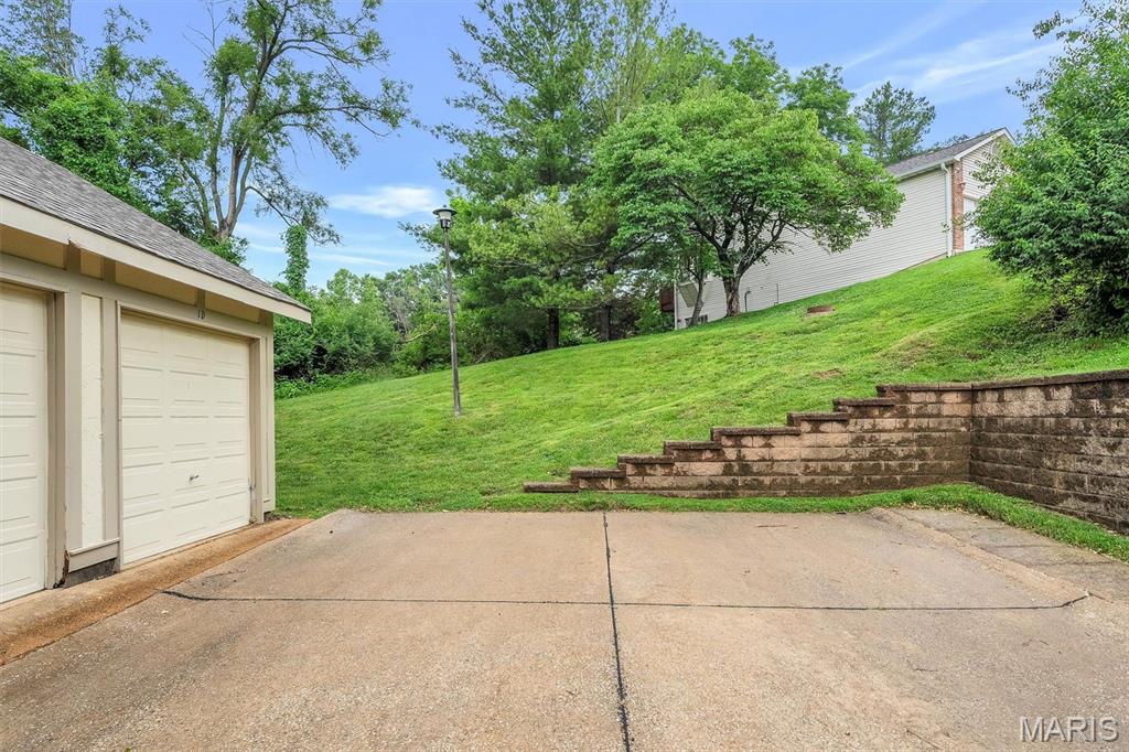 2303 Yosemite Park Court Unit: E