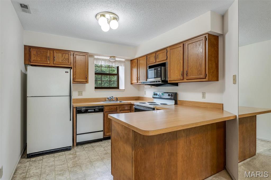 2303 Yosemite Park Court Unit: E